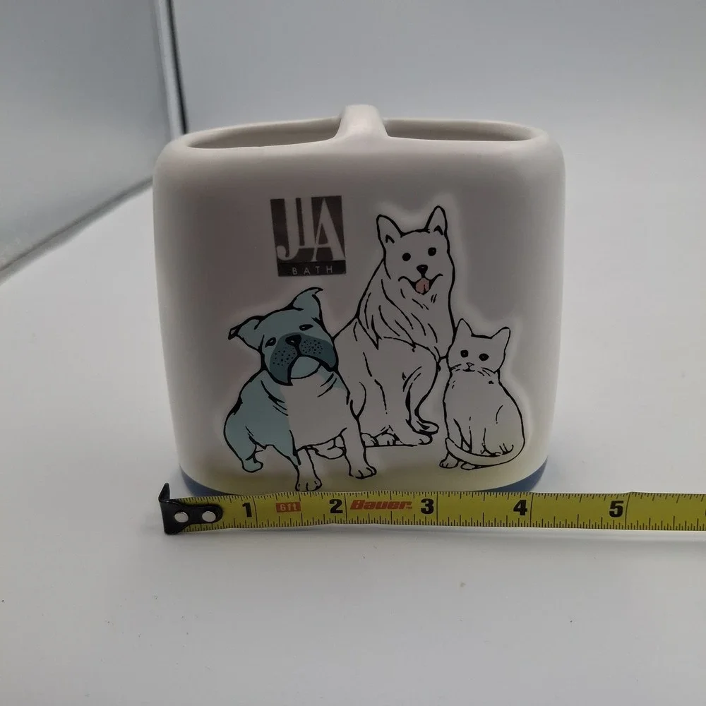 JLA‎ Bath Pet Friends Ceramic Toothbrush Holder White Blue Dogs Cat Bathroom Vtg